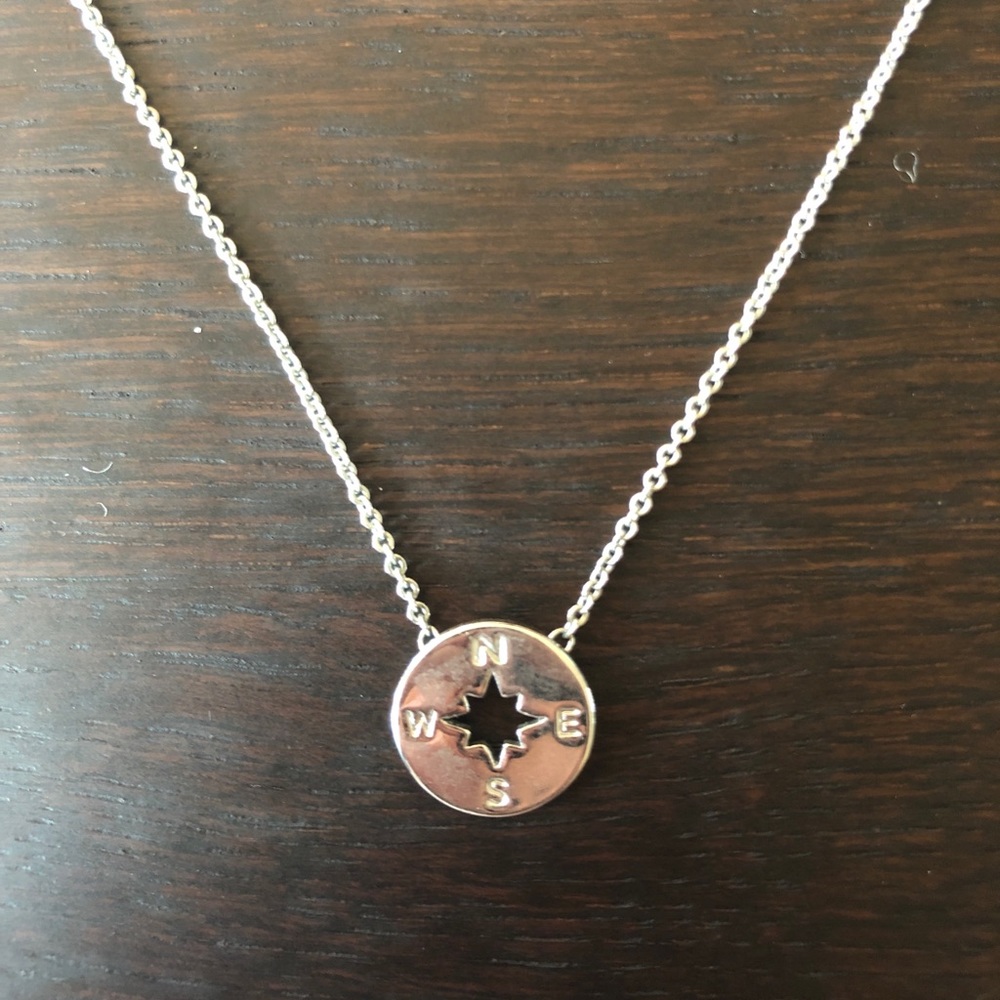 Compass necklace - Picture 2 of 6